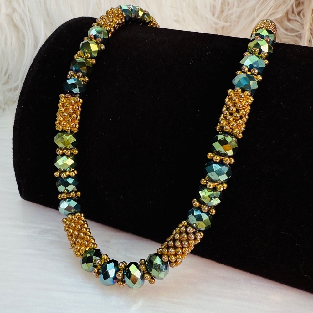 Vintage weighted Goldtone and Green Beaded magnetic closure Necklace